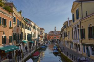 RS1741_Aman Canal Grande Venice - Canal Views-lpr