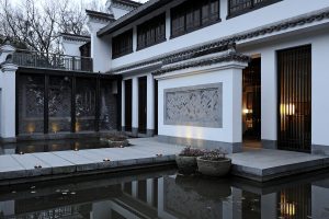 rs1308_amanfayun-restaurant-exterior-lpr