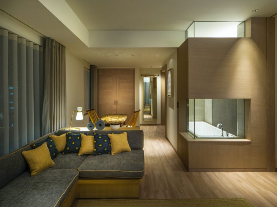 Zentis Osaka - Suite Living Room